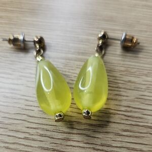 Vintage Baltic Amber Gold and Yellow Teardrop Earrings with Glossy Finish